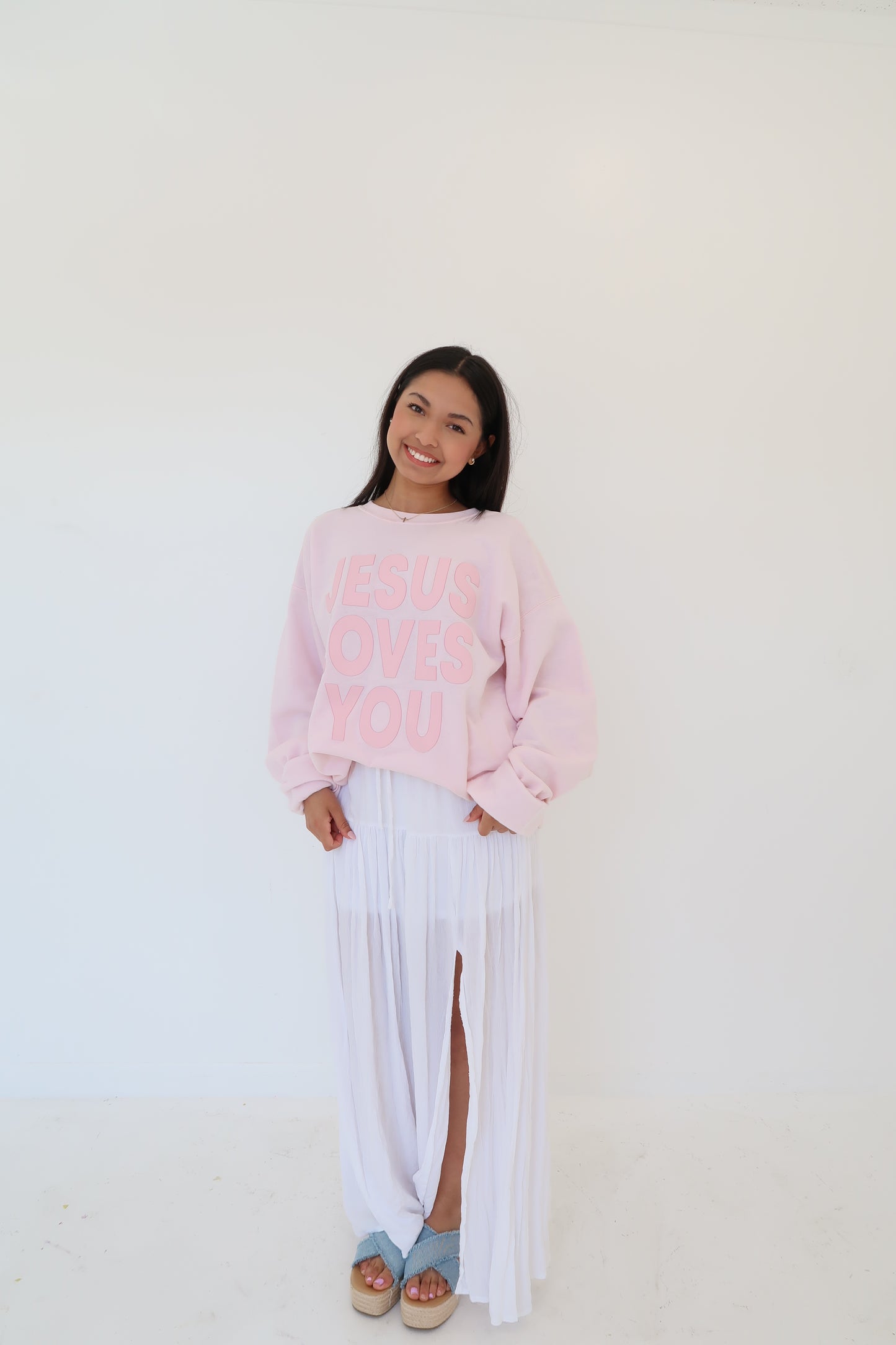 The Jesus Loves You Sweatshirt Light Pink